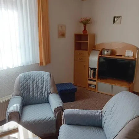 Haus Hinzberg Appartement *