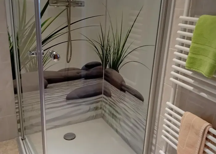 Haus Hinzberg アパート オーバーホーフ