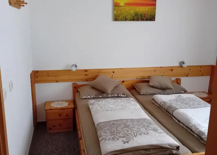 Haus Hinzberg * Oberhof (Thuringia)